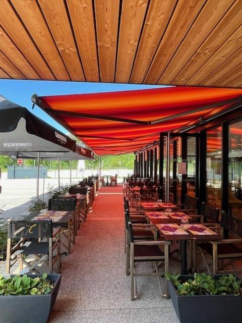 Hotel Restaurant Akena Molinges - La Brocatelle Saint-Claude Zewnętrze zdjęcie